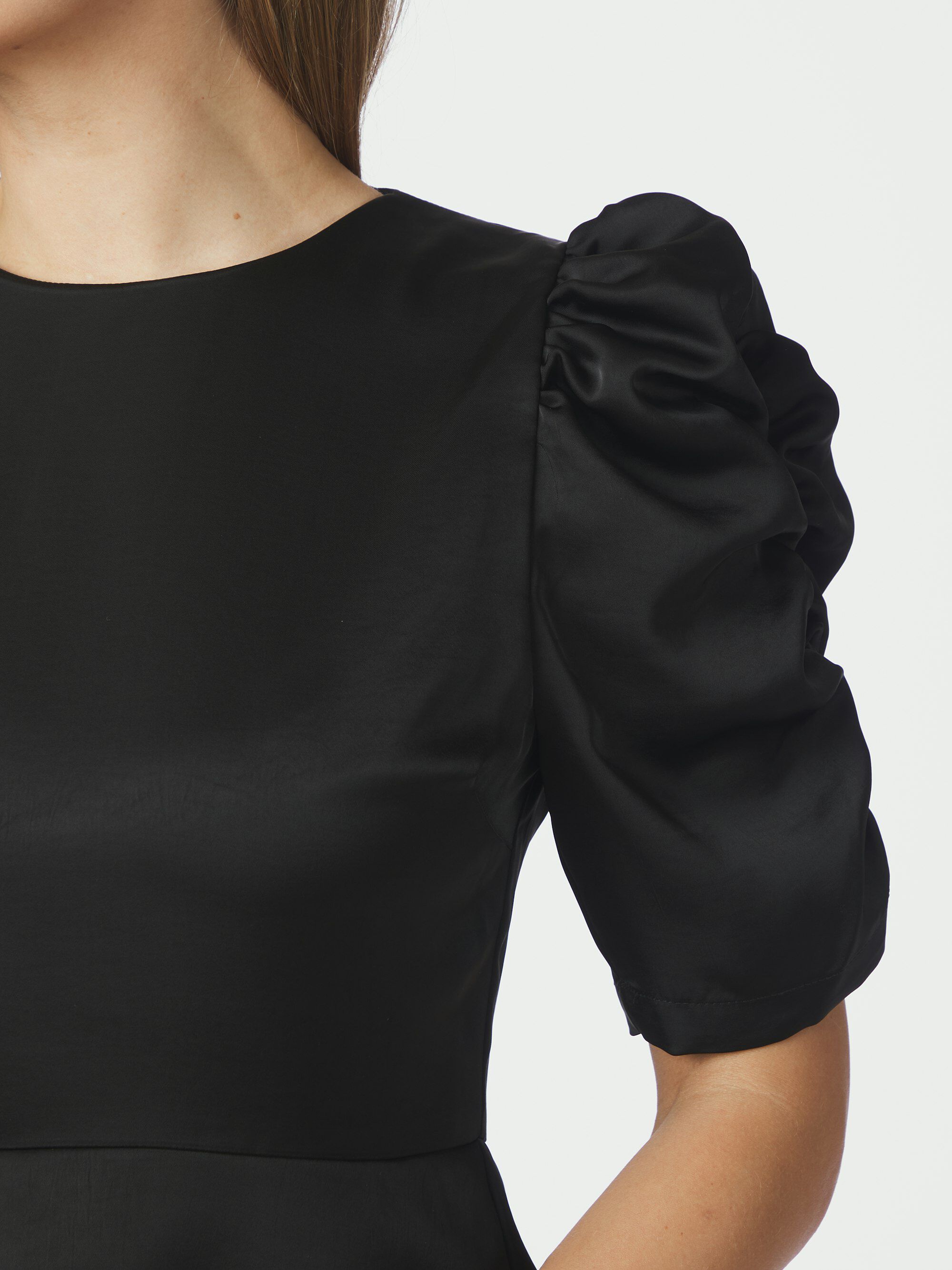 Benua Heavy Sateen Blouse