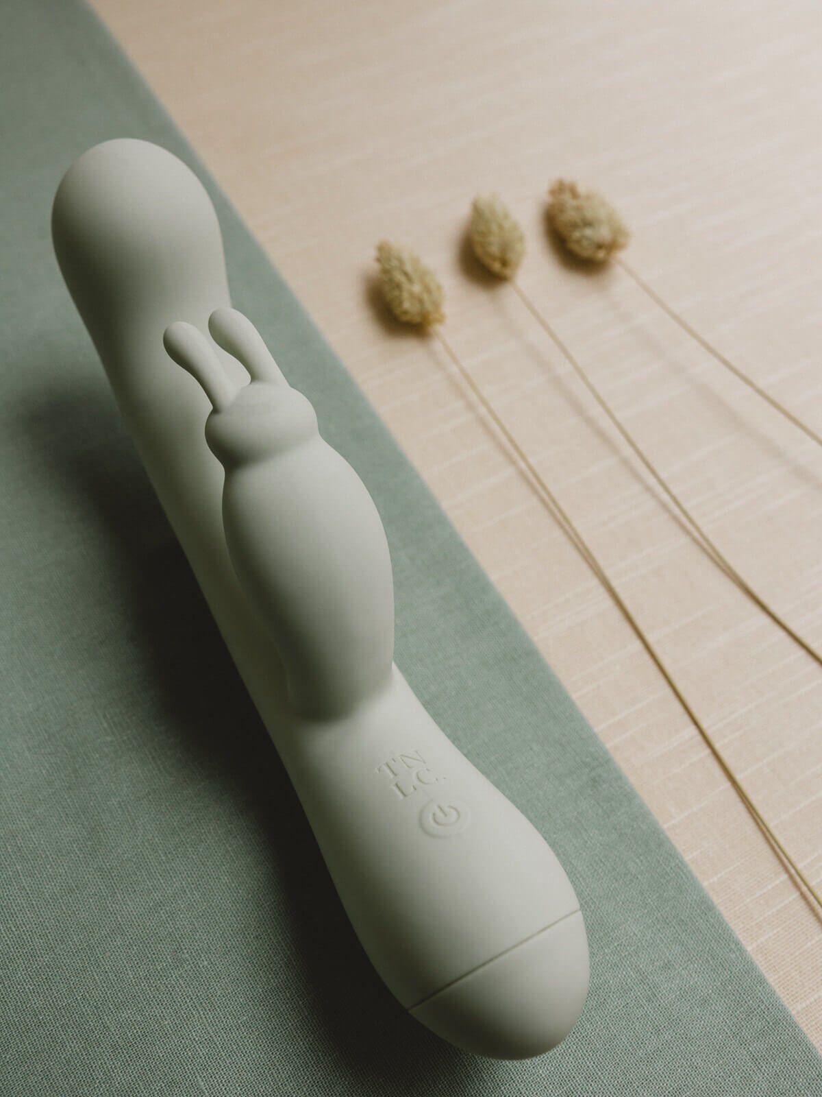 Saro Rabbit Vibrator