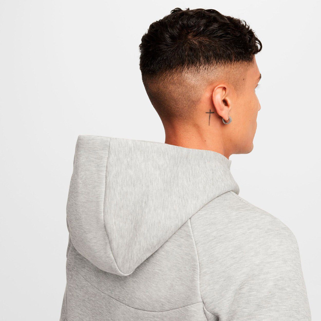 NK Tech FZ H&aelig;ttetr&oslash;je