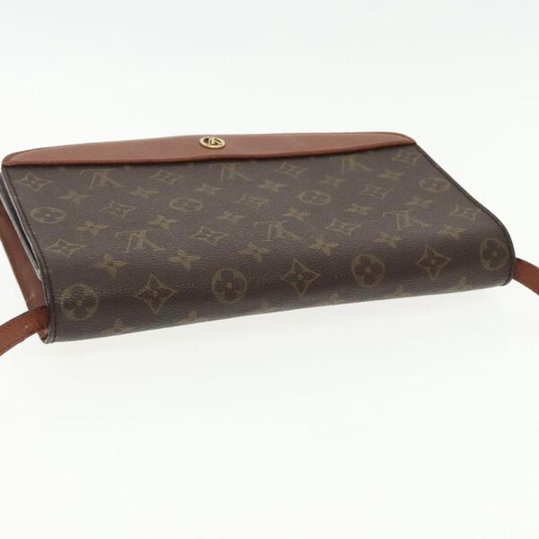 Louis Vuitton Shoulder Bags