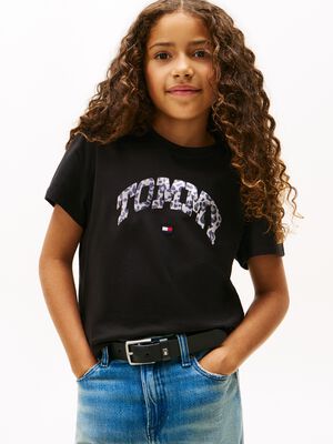 VARSITY SATEEN GRAPHIC TEE S/S