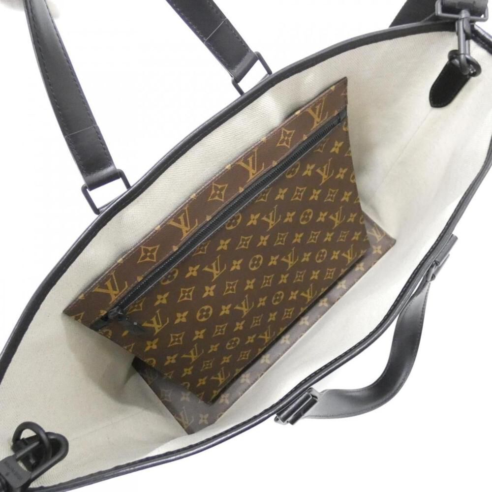 Louis Vuitton Tote