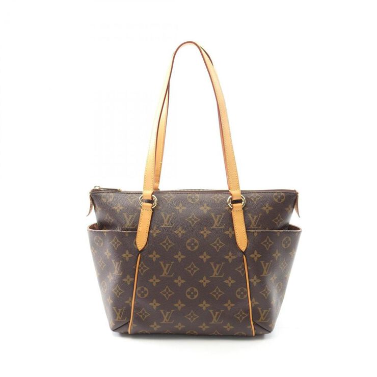 Louis Vuitton Totally