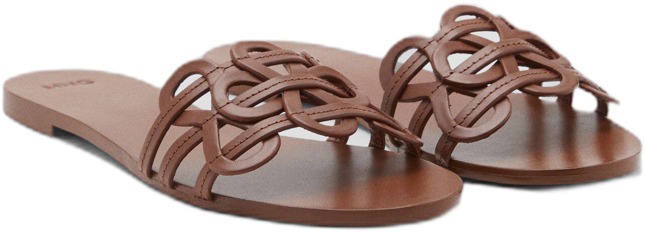 Leather sandals with intertwined st