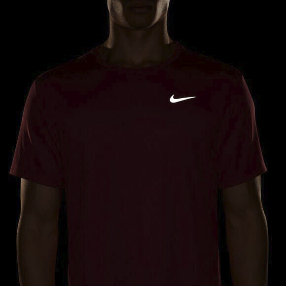 Dri-FIT UV Miler l&oslash;be T-shirt