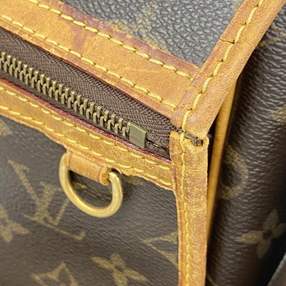 Louis Vuitton Shoulder Bags