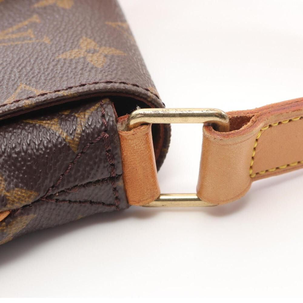 Louis Vuitton Musette Salsa