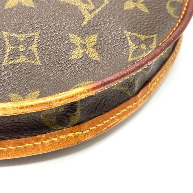 Louis Vuitton Pouch