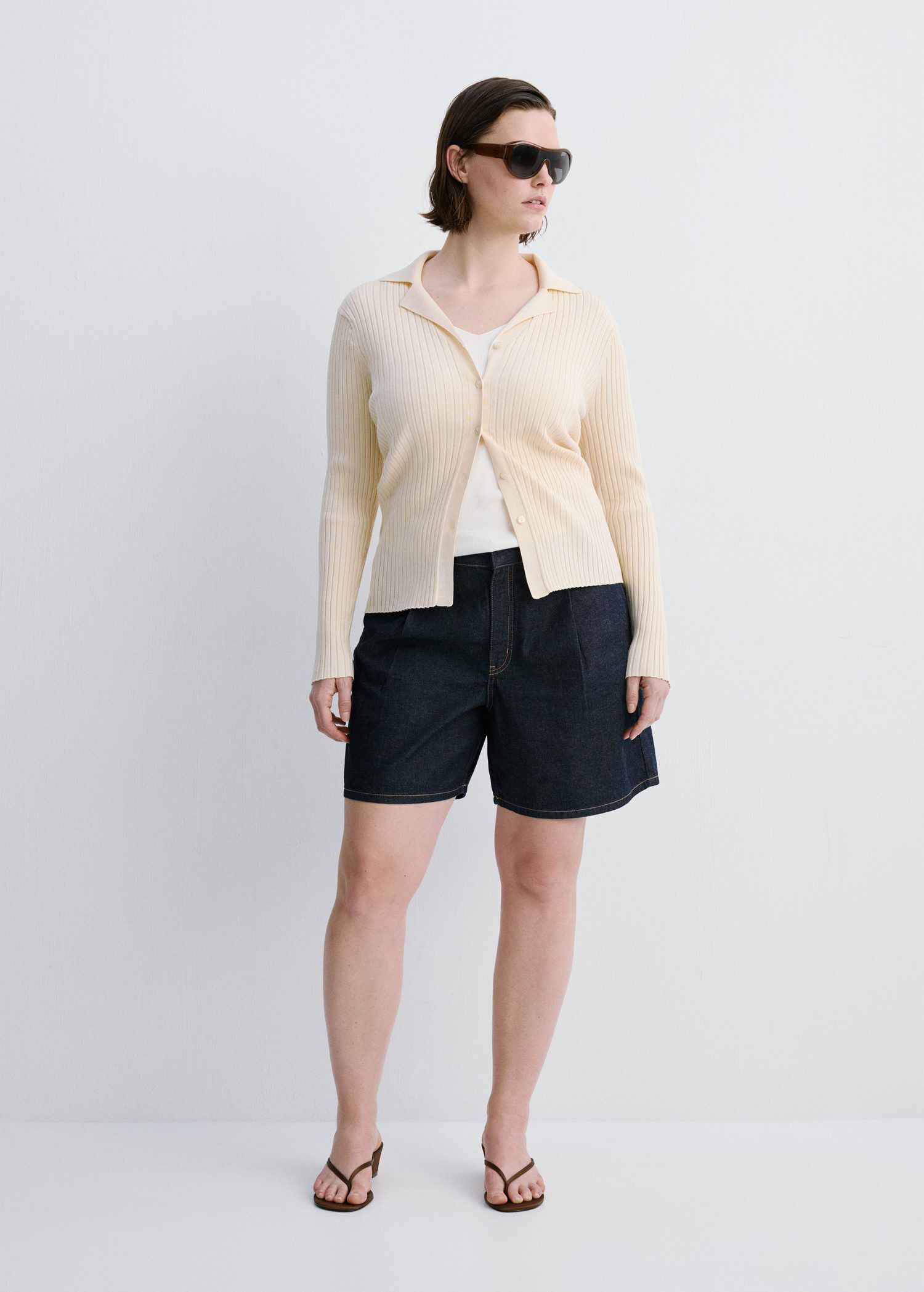 Mid-rise denim bermuda shorts with