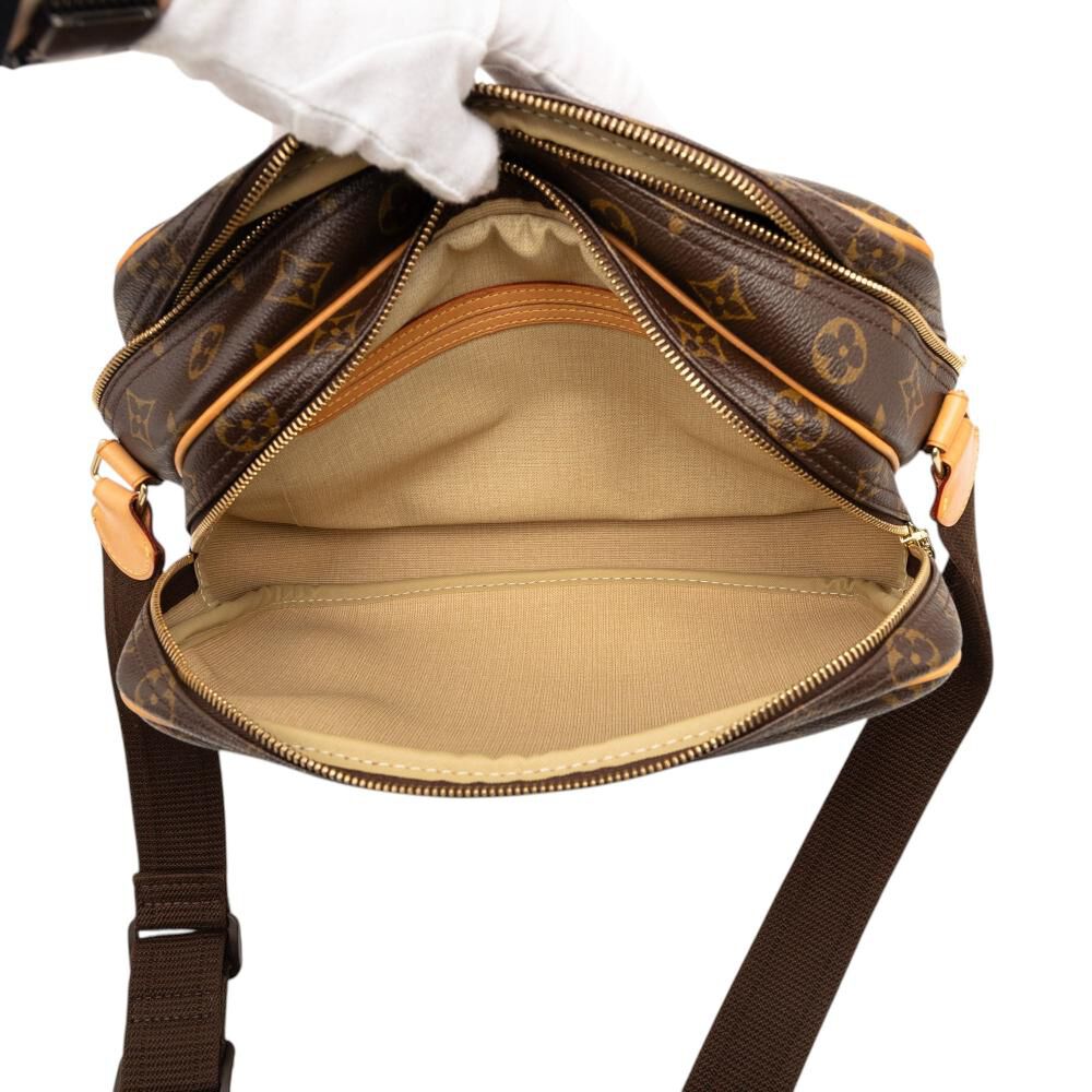 Louis Vuitton Reporter
