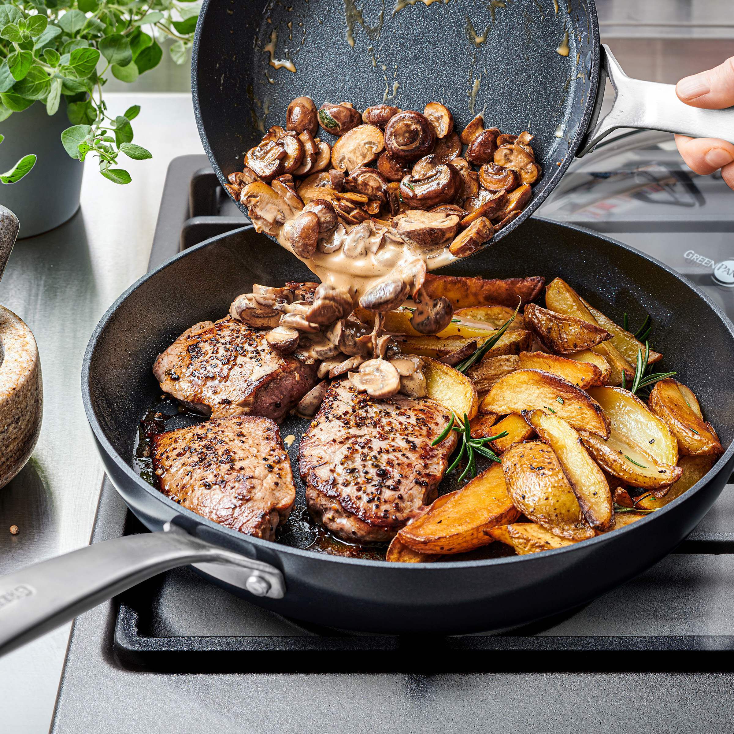 GP-COP FBl Alu Magn Bl 9011+Bl_9GP opn frypset 2pc 20+28