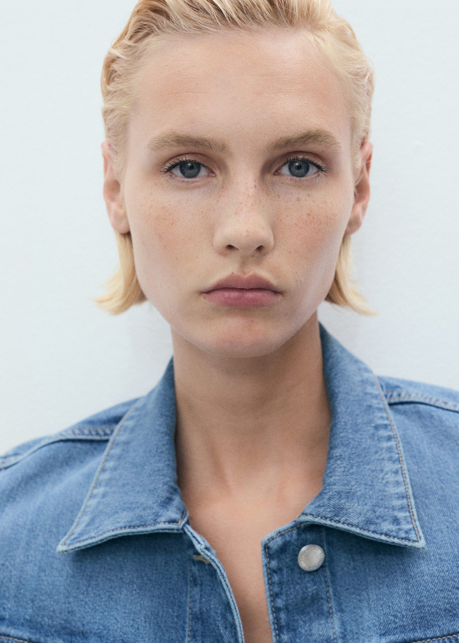 Pockets denim jacket