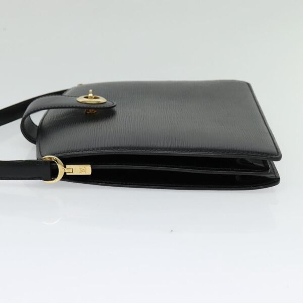 Louis Vuitton Capucines