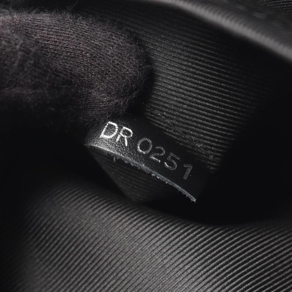 Louis Vuitton Messenger