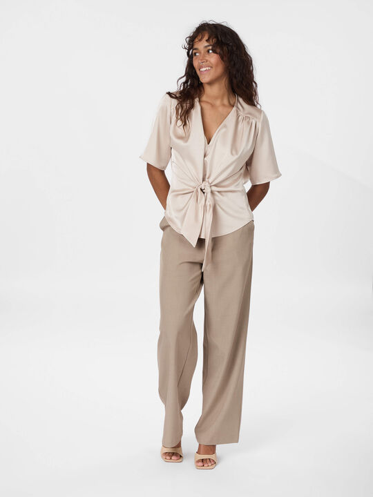 Casadia Heavy Sateen Blouse