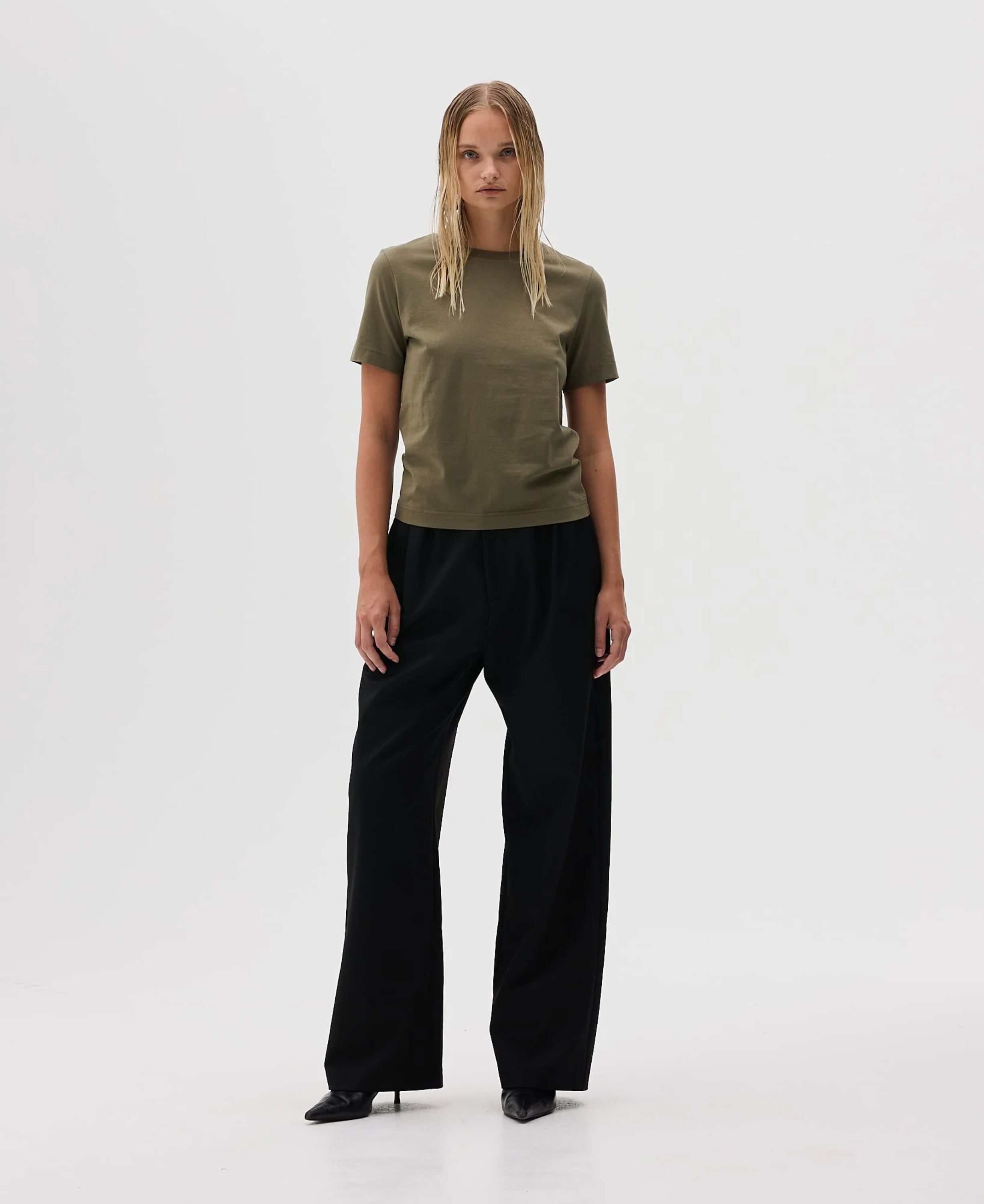 Classic Fit T-shirt Women