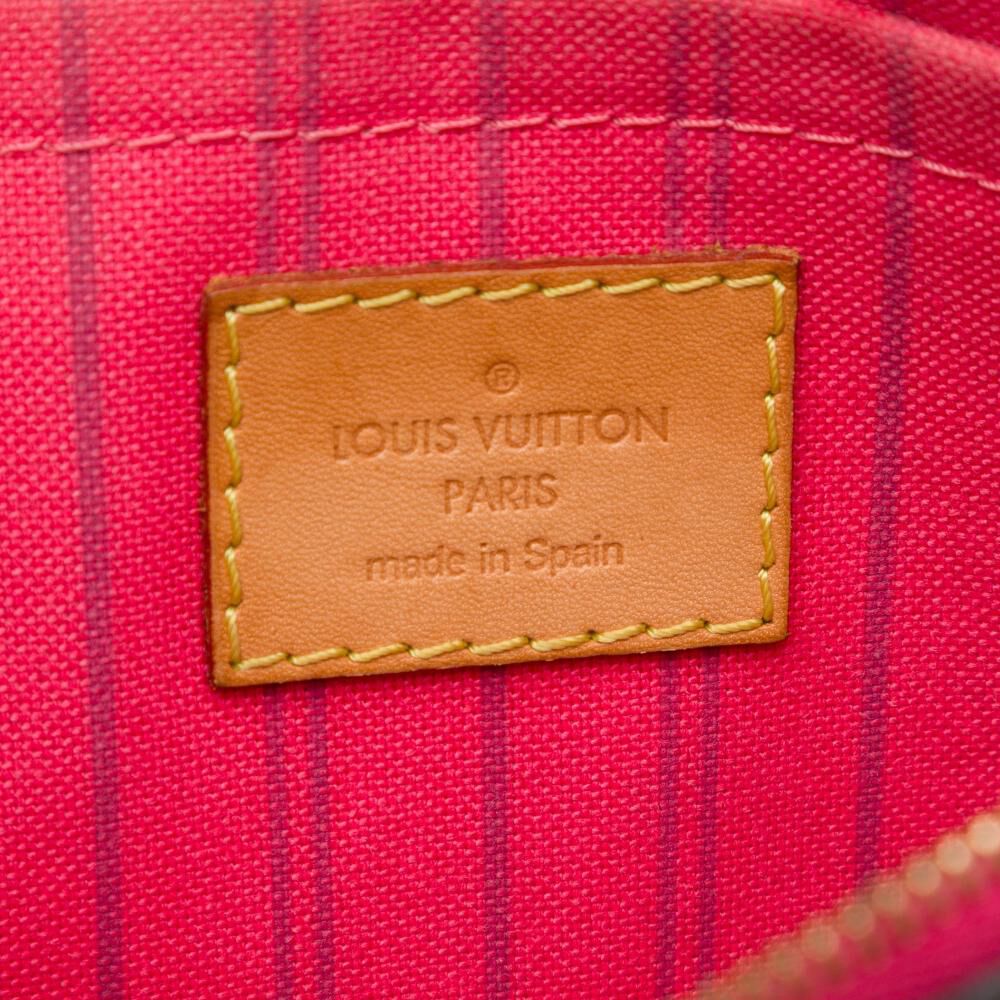 Louis Vuitton Pouch