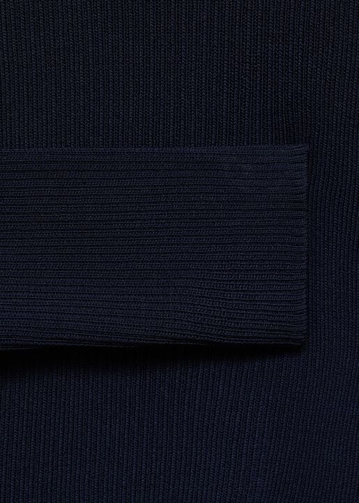 SWEATER. -- SESETA