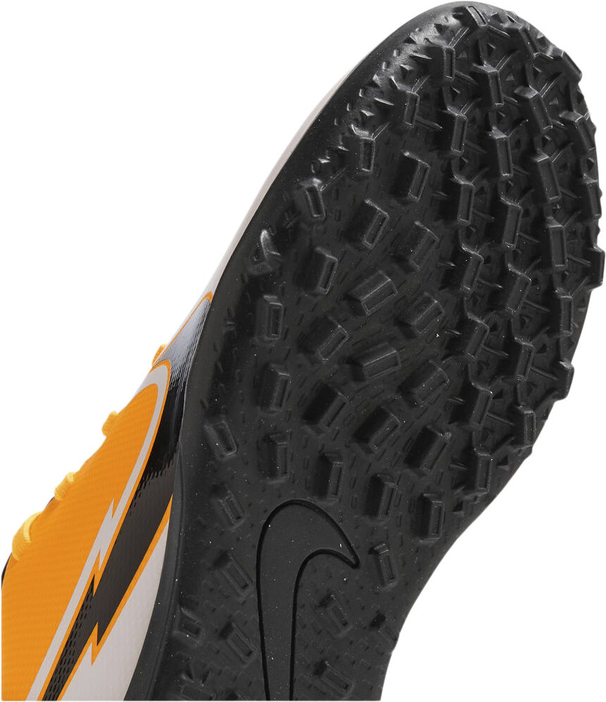 Mercurial Vapor 13 Club TF