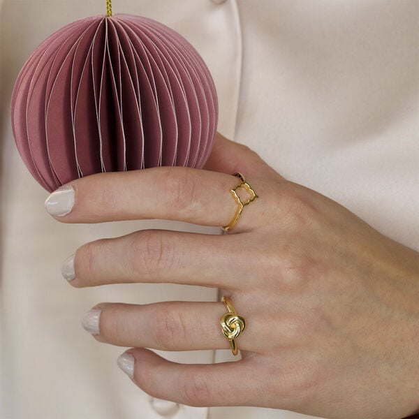Knot Ring