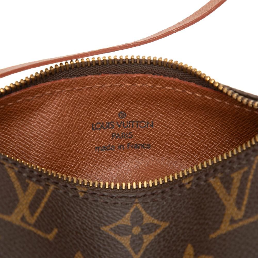 Louis Vuitton Papillon