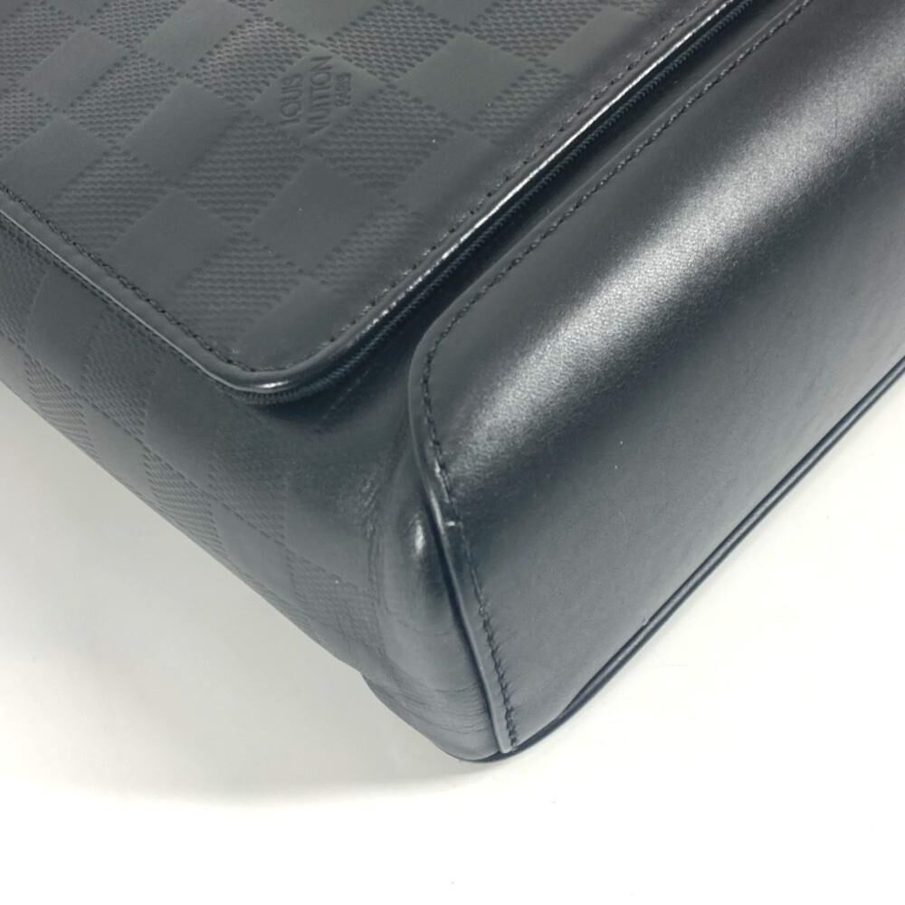 Louis Vuitton Crossbody Bag