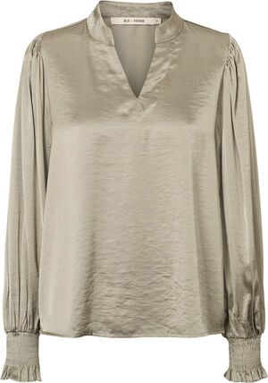 7476 Cadence shirt