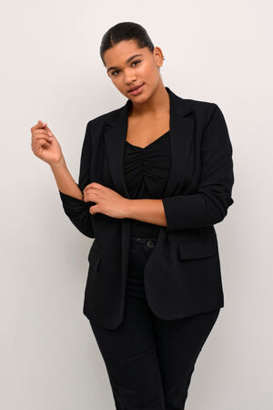 KCsakira Blazer