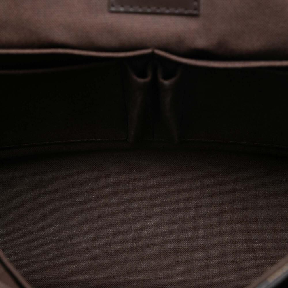 Louis Vuitton District