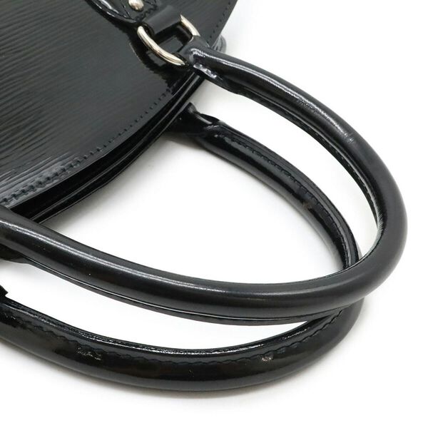 Louis Vuitton Pont Neuf