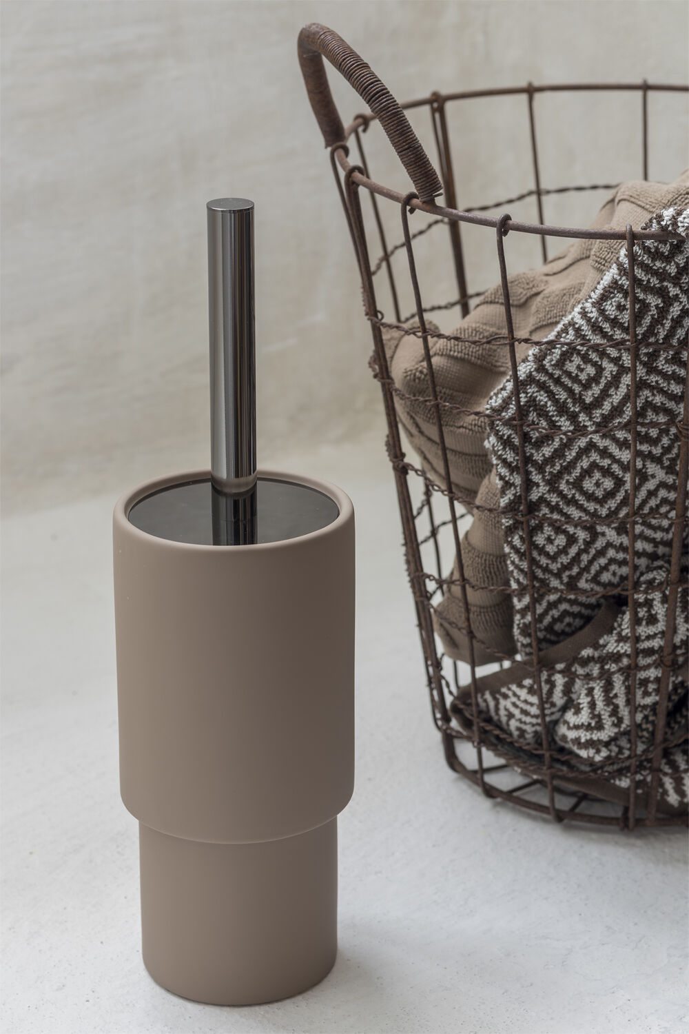 SHADES toilet brush holder