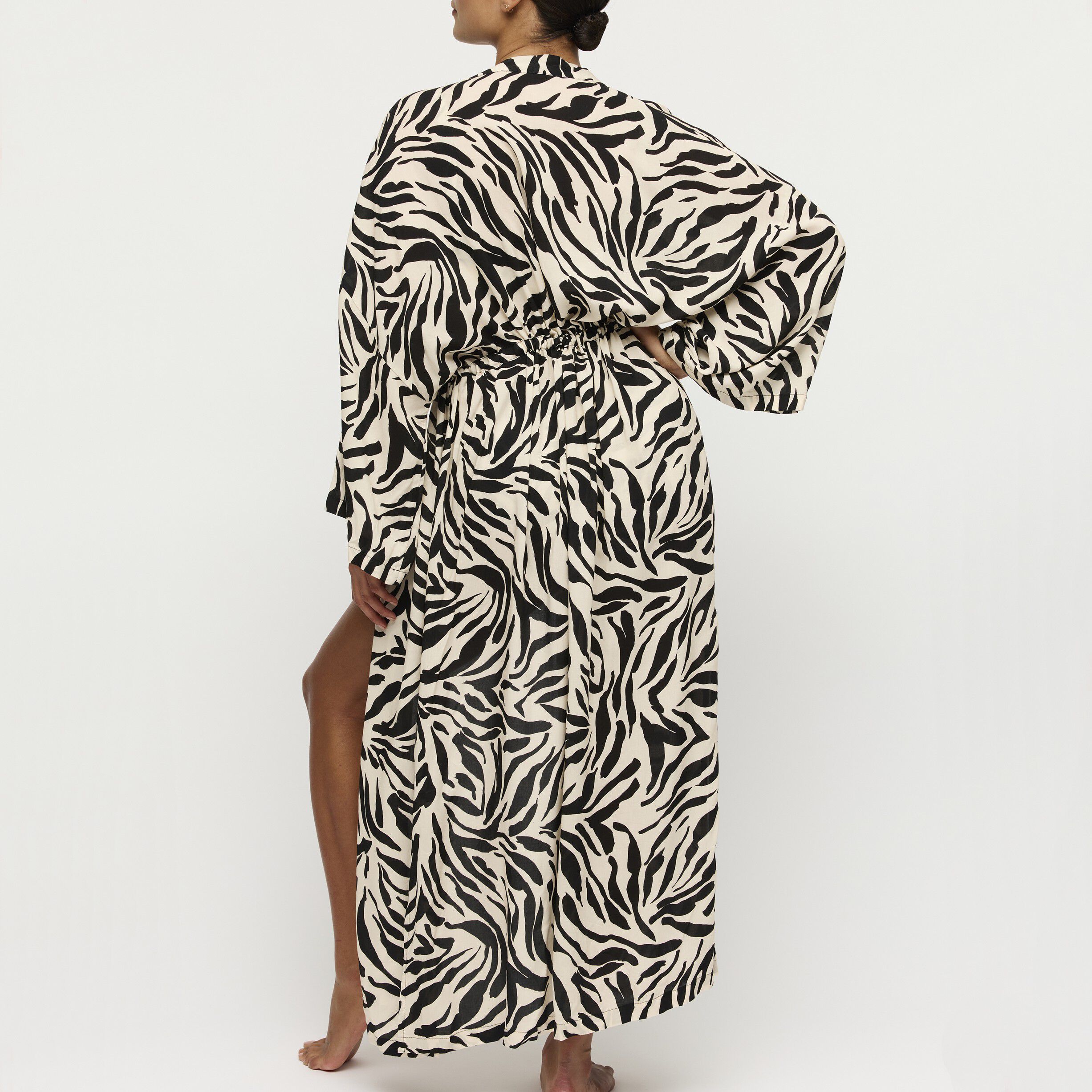 Dalice strand kimono