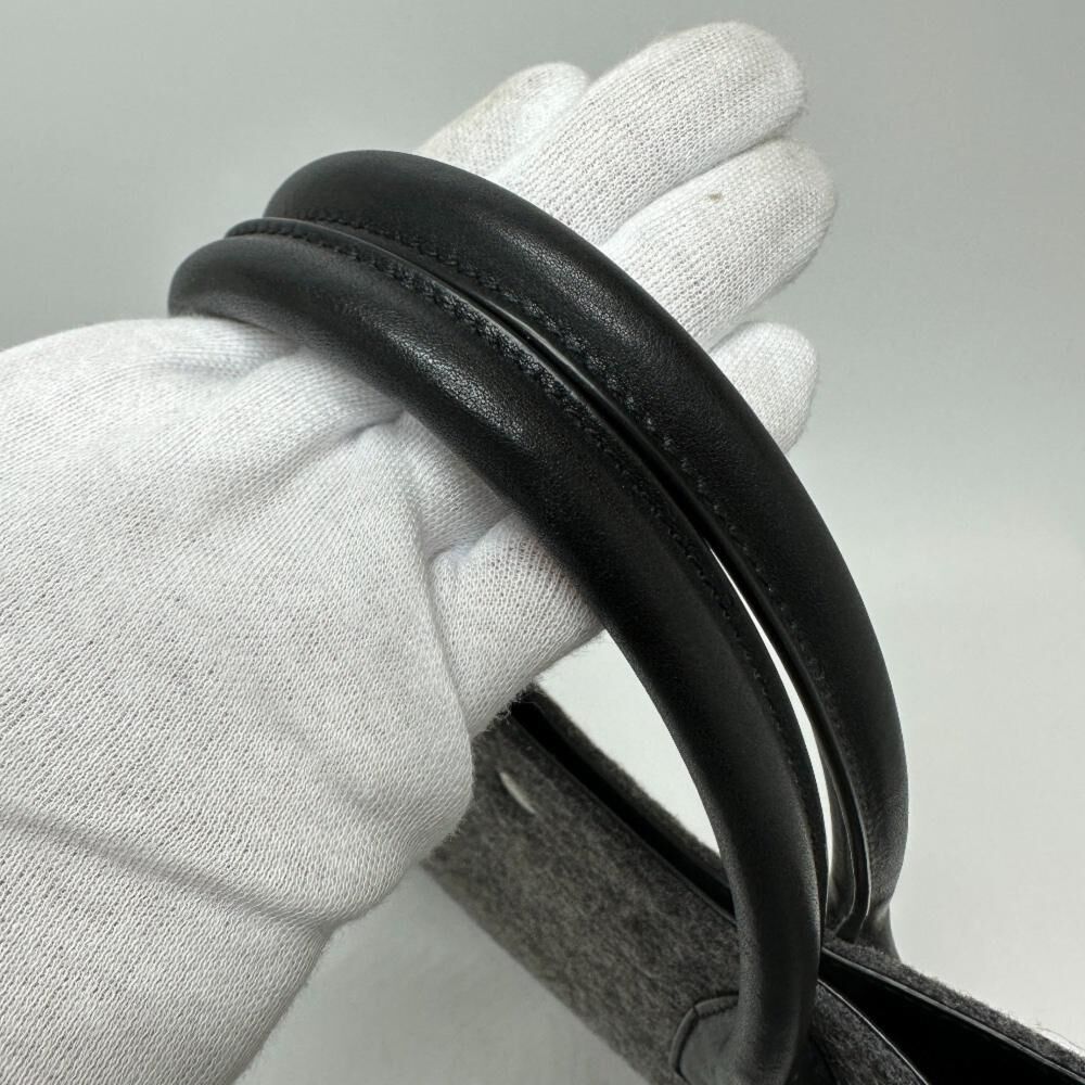 Yves Saint Laurent Handbag