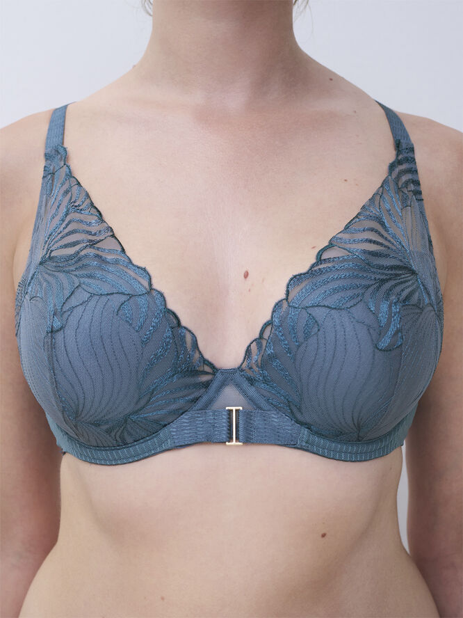Legend T-shirt Plunge Bra