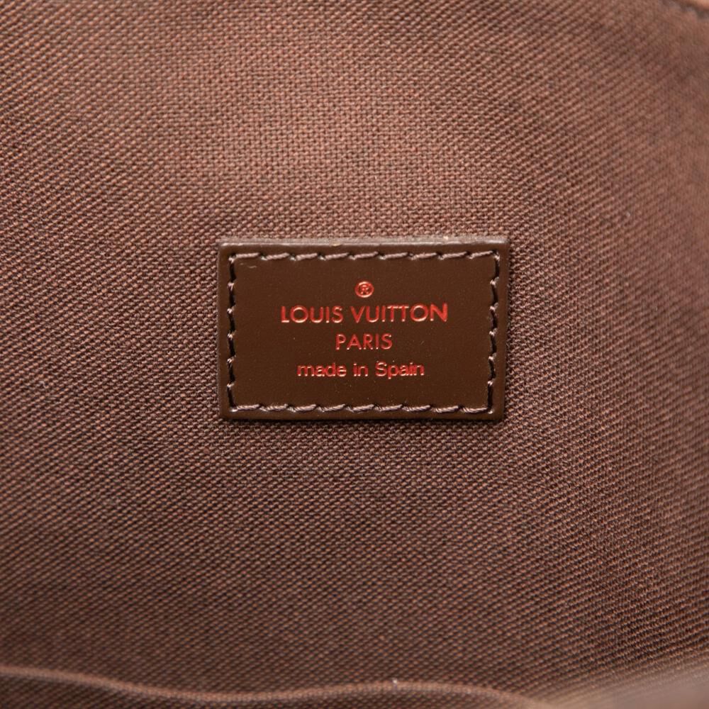 Louis Vuitton Beaubourg