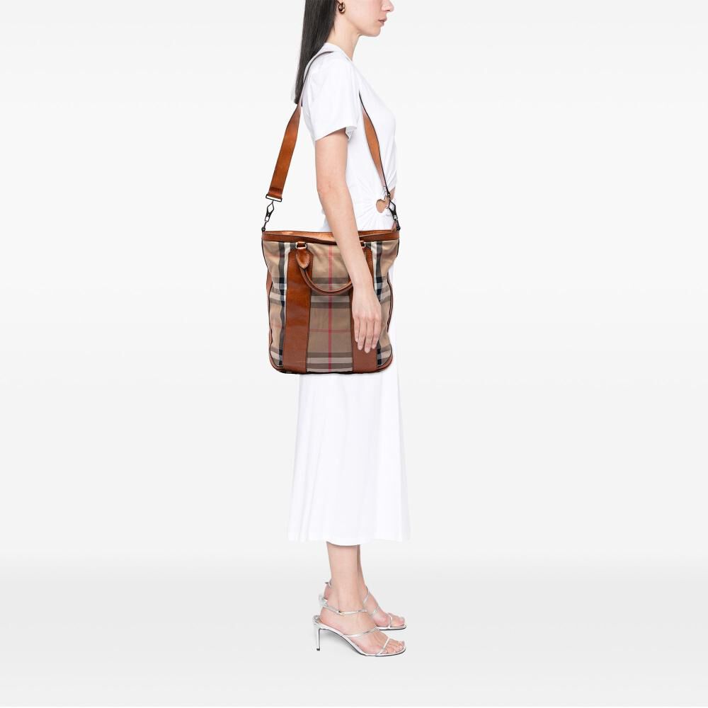 Burberry Tote