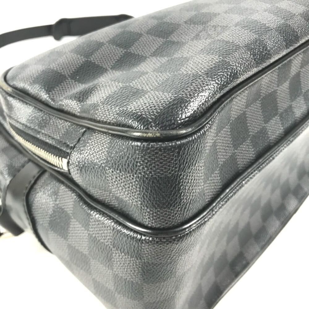 Louis Vuitton Nile