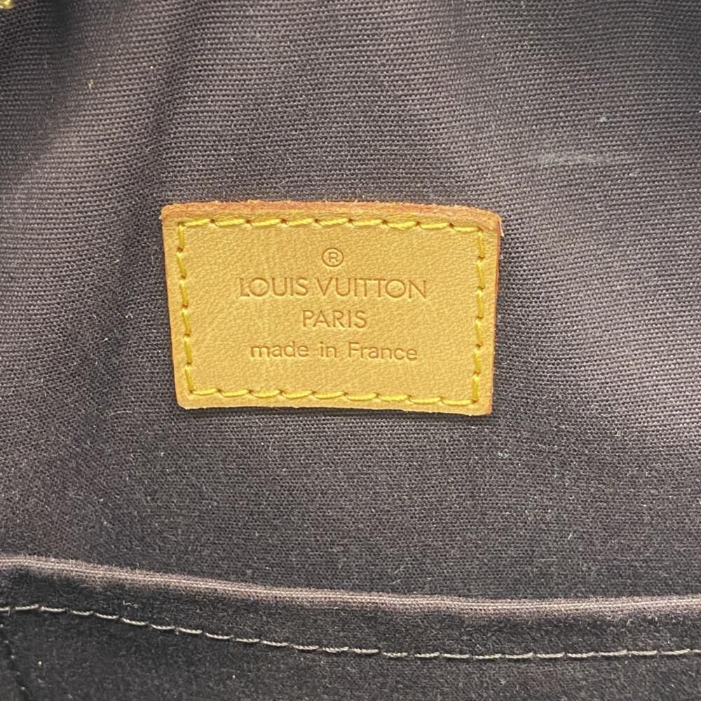 Louis Vuitton Summit Drive