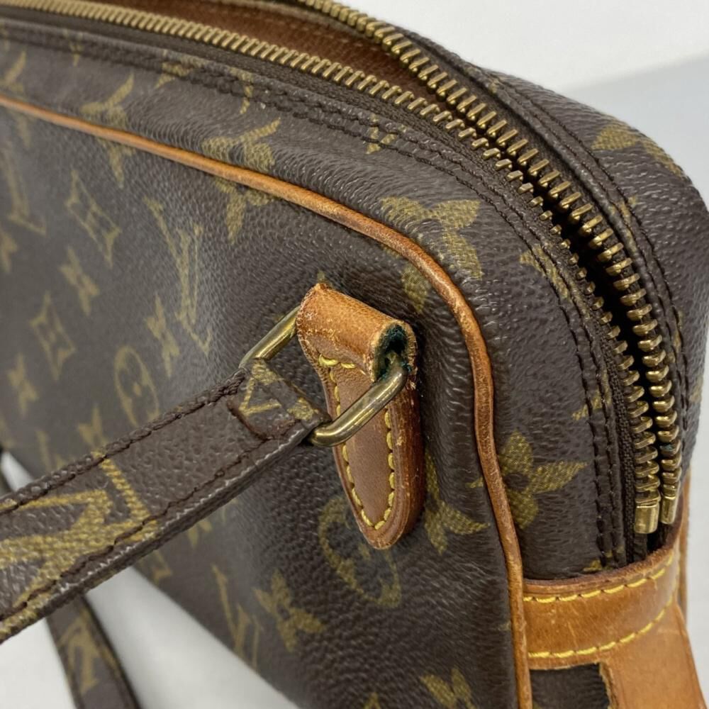 Louis Vuitton Shoulder Bags