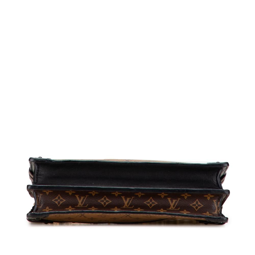 Louis Vuitton Clutch