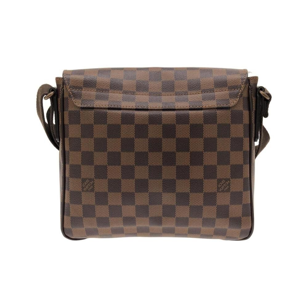 Louis Vuitton District