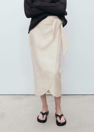 SKIRT. -- PAREO