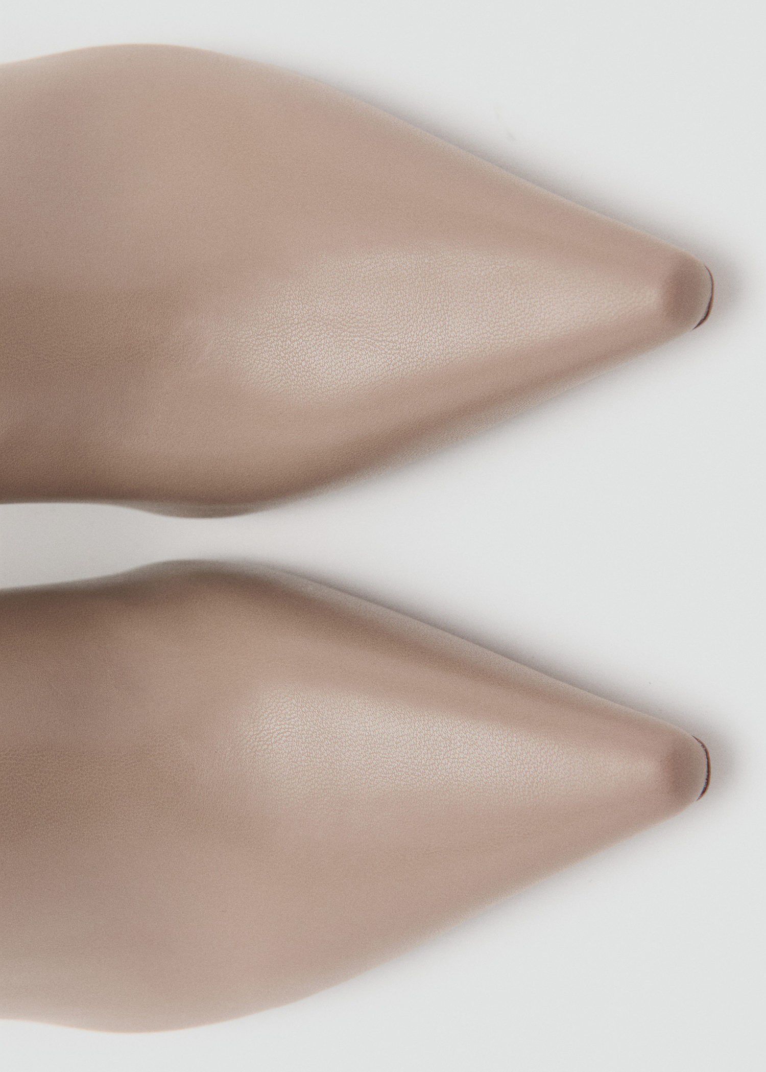 Ankle boots with block heel