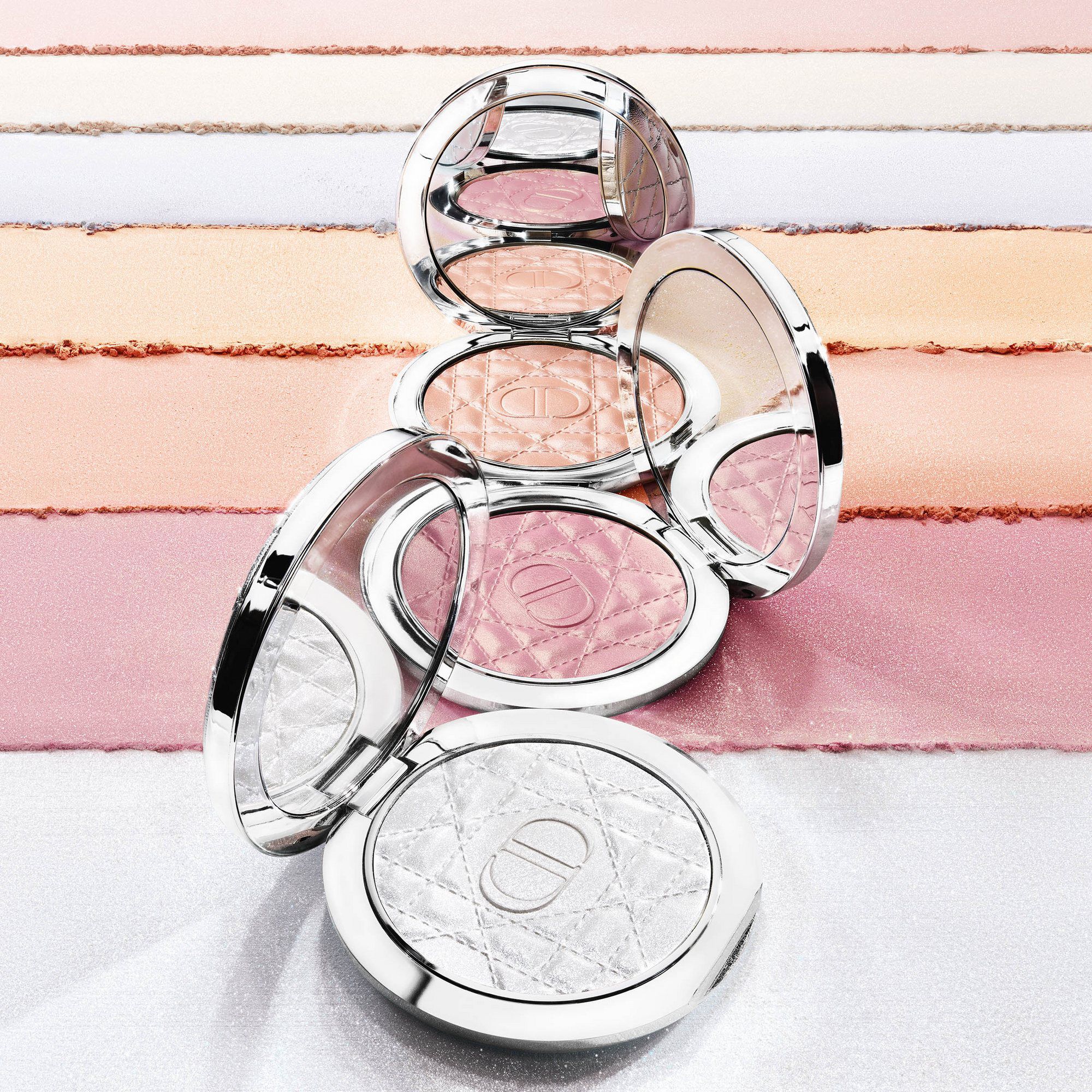 Dior Forever Glow Luminizer Highlighter Infused with Hyaluronic Acid