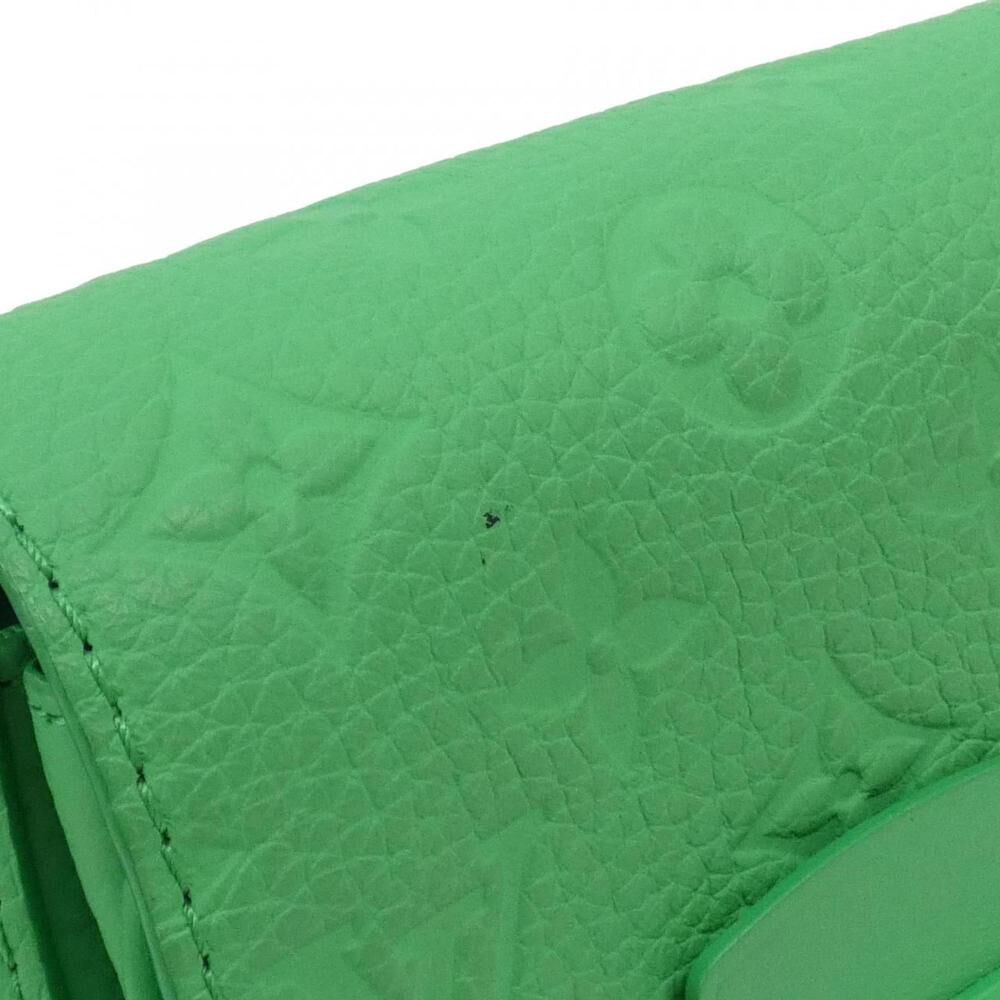 Louis Vuitton Shoulder Bags