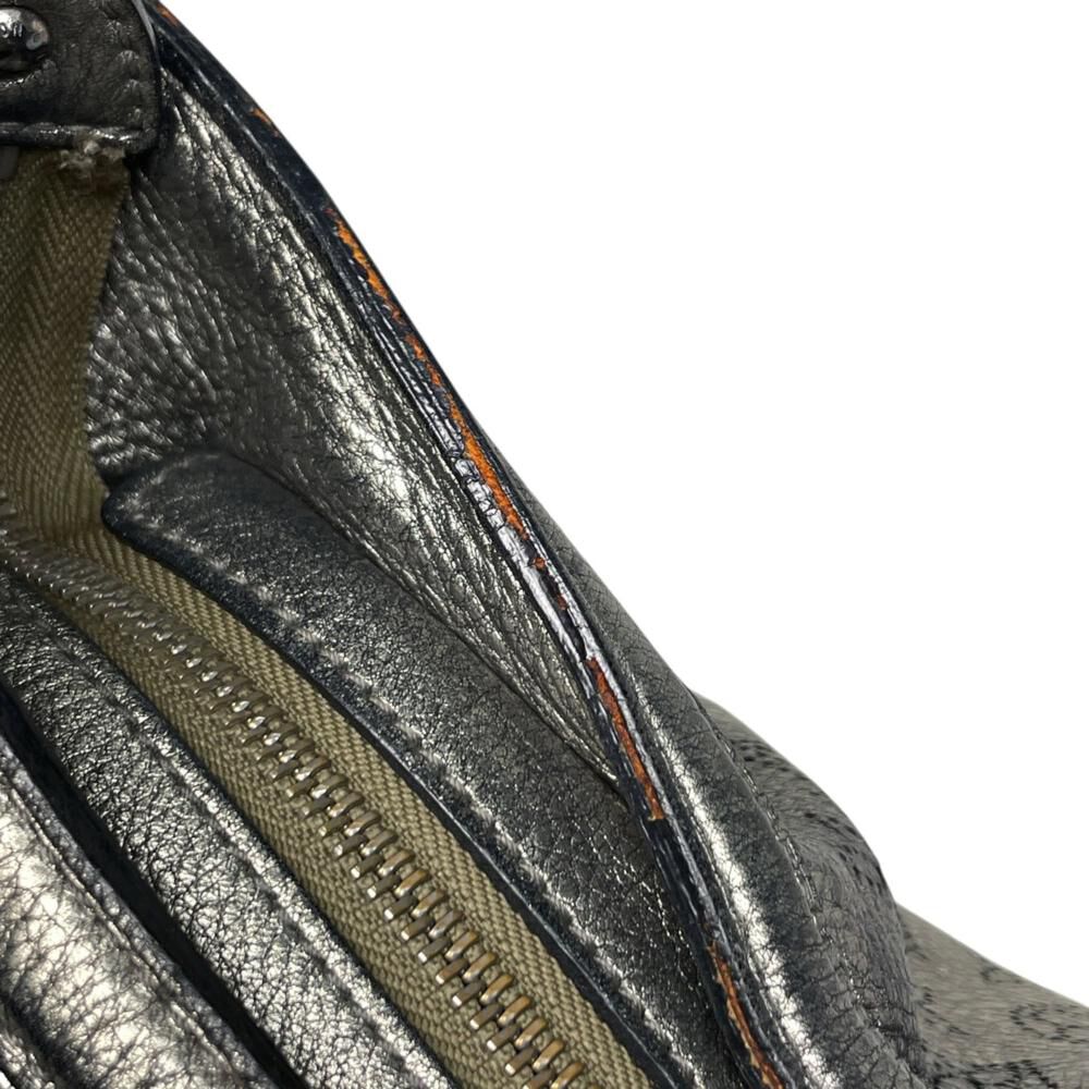 Louis Vuitton Mahina