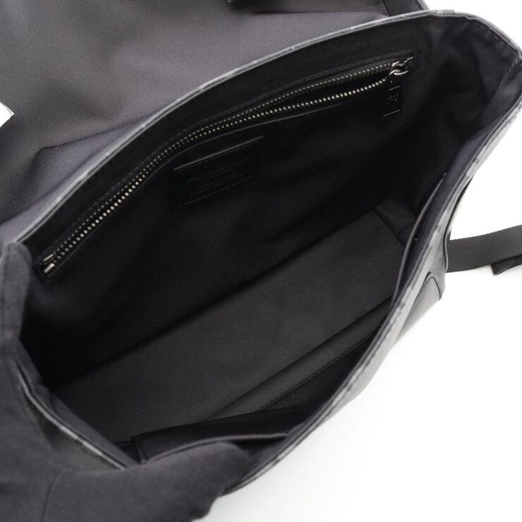 Louis Vuitton Messenger