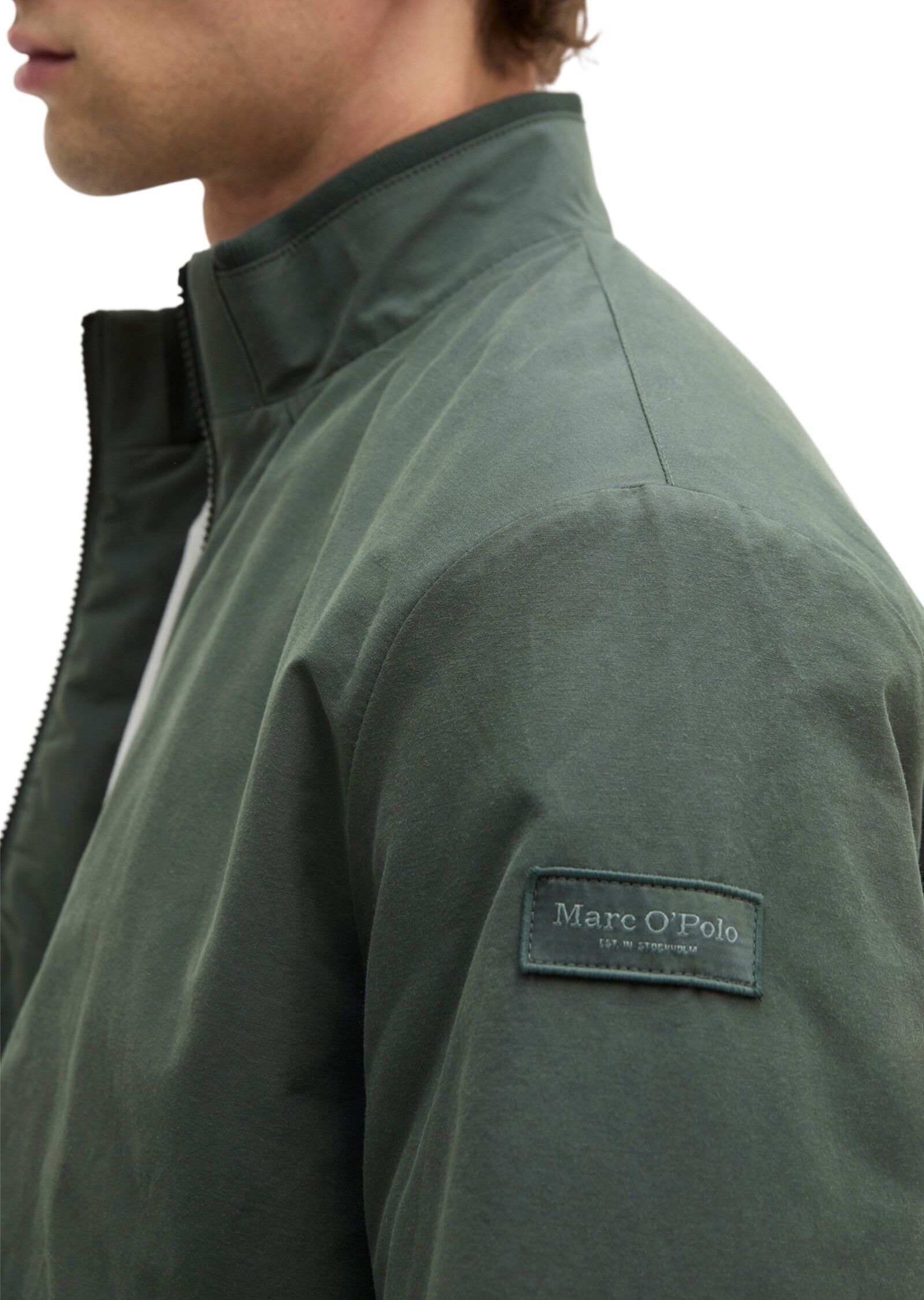 Woven Outdoor Jackets