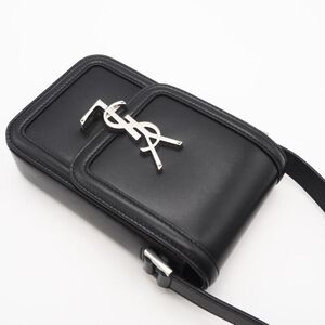 Yves Saint Laurent Shoulder Bag