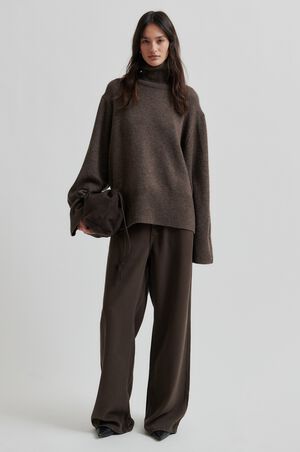 Alpha Knit T-Neck